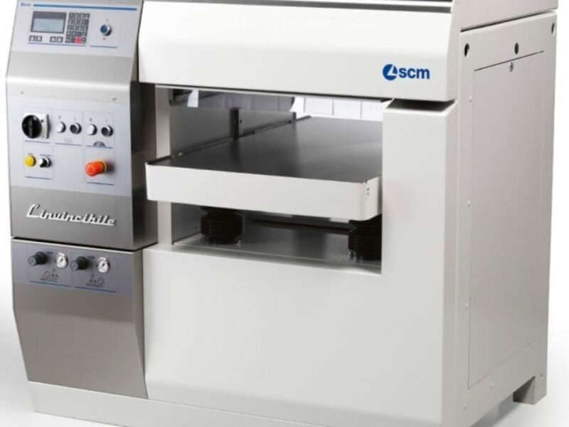 scm-linvincible-s7-thicknesser-1-1-640x640